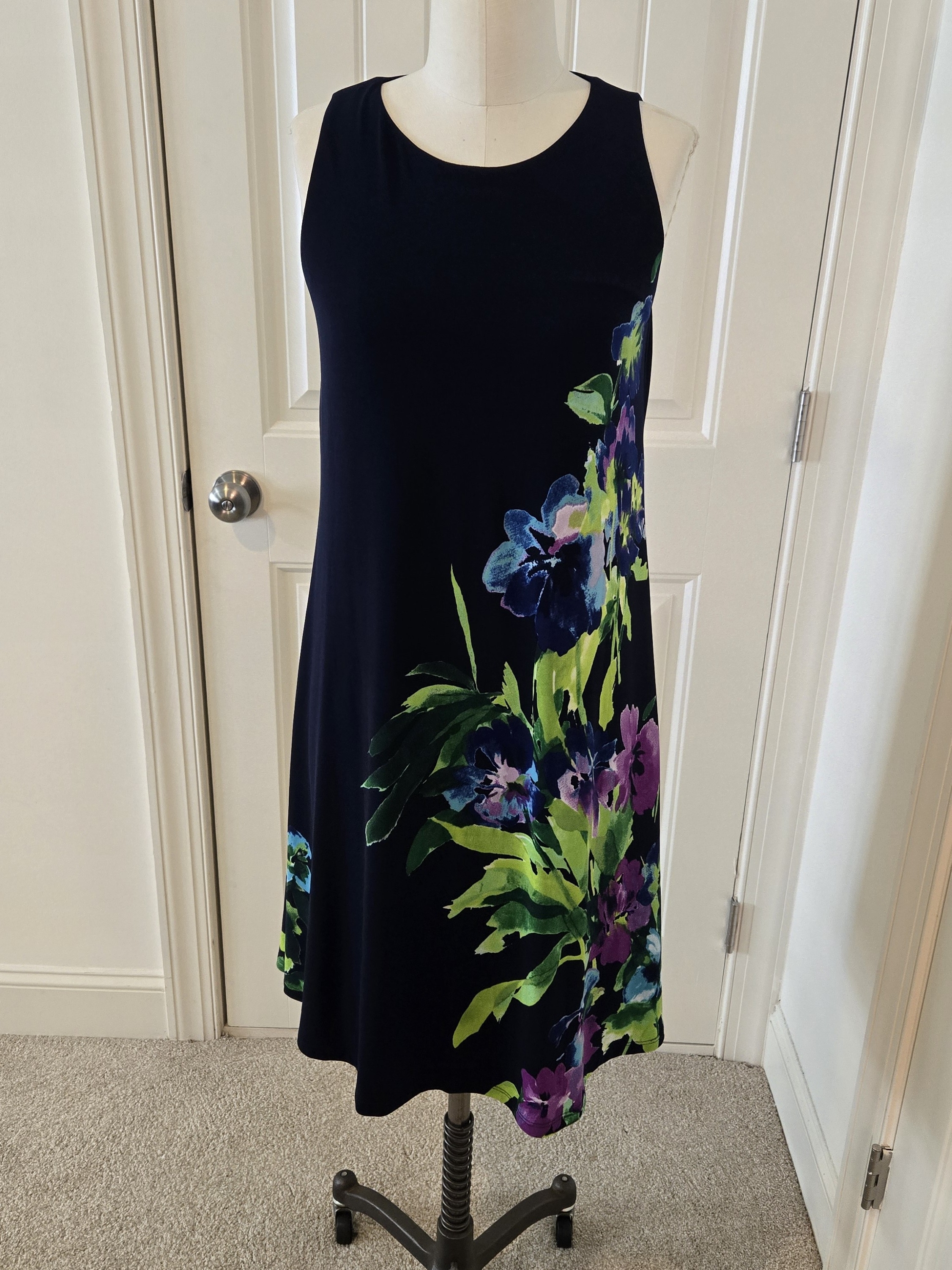 Vibrant Elegance: Lauren Ralph Lauren Floral Midi Dress Size 8 $50/Msrp: $165